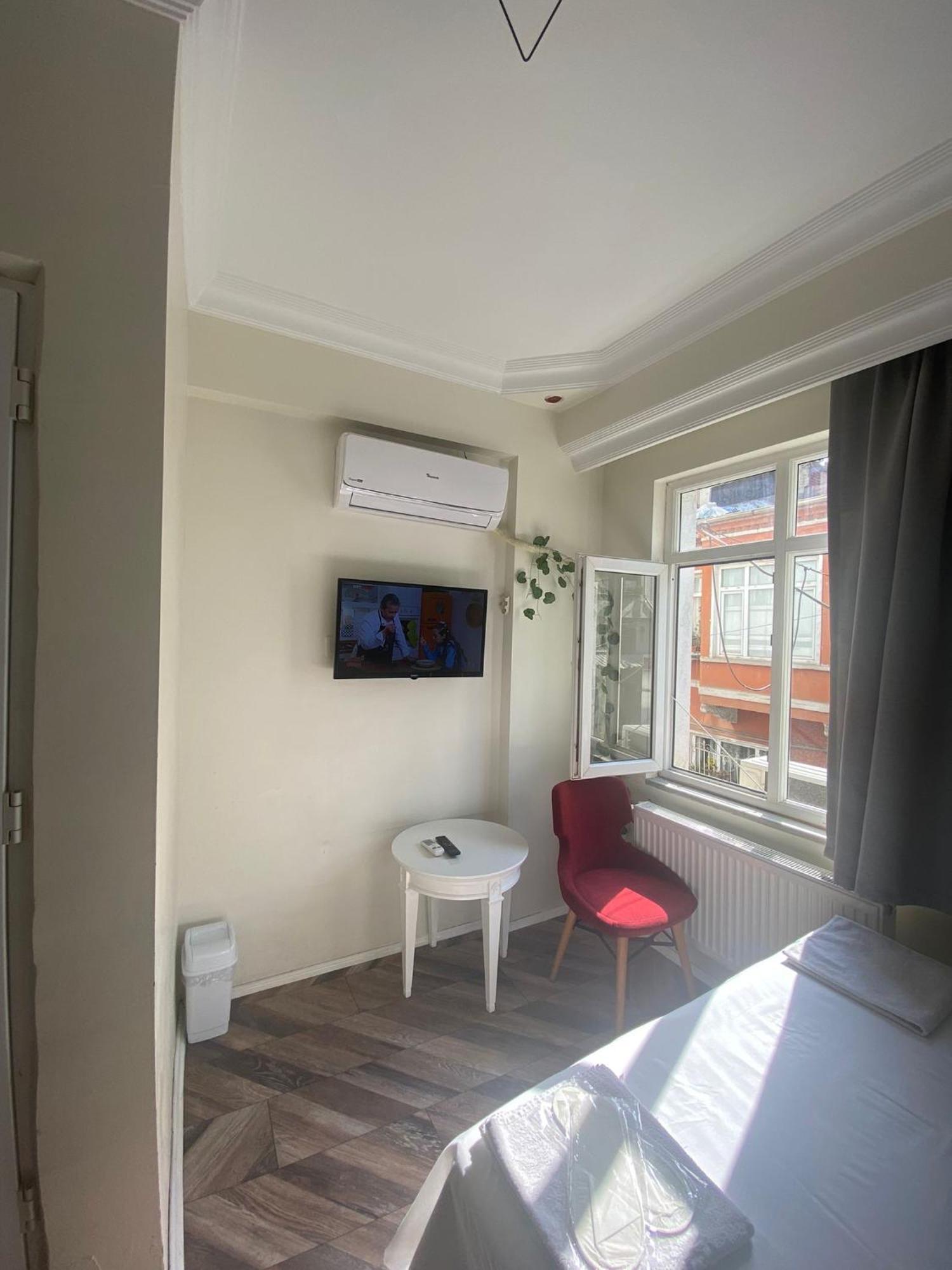 Grand Romanos Hotel Istanbul Exterior photo