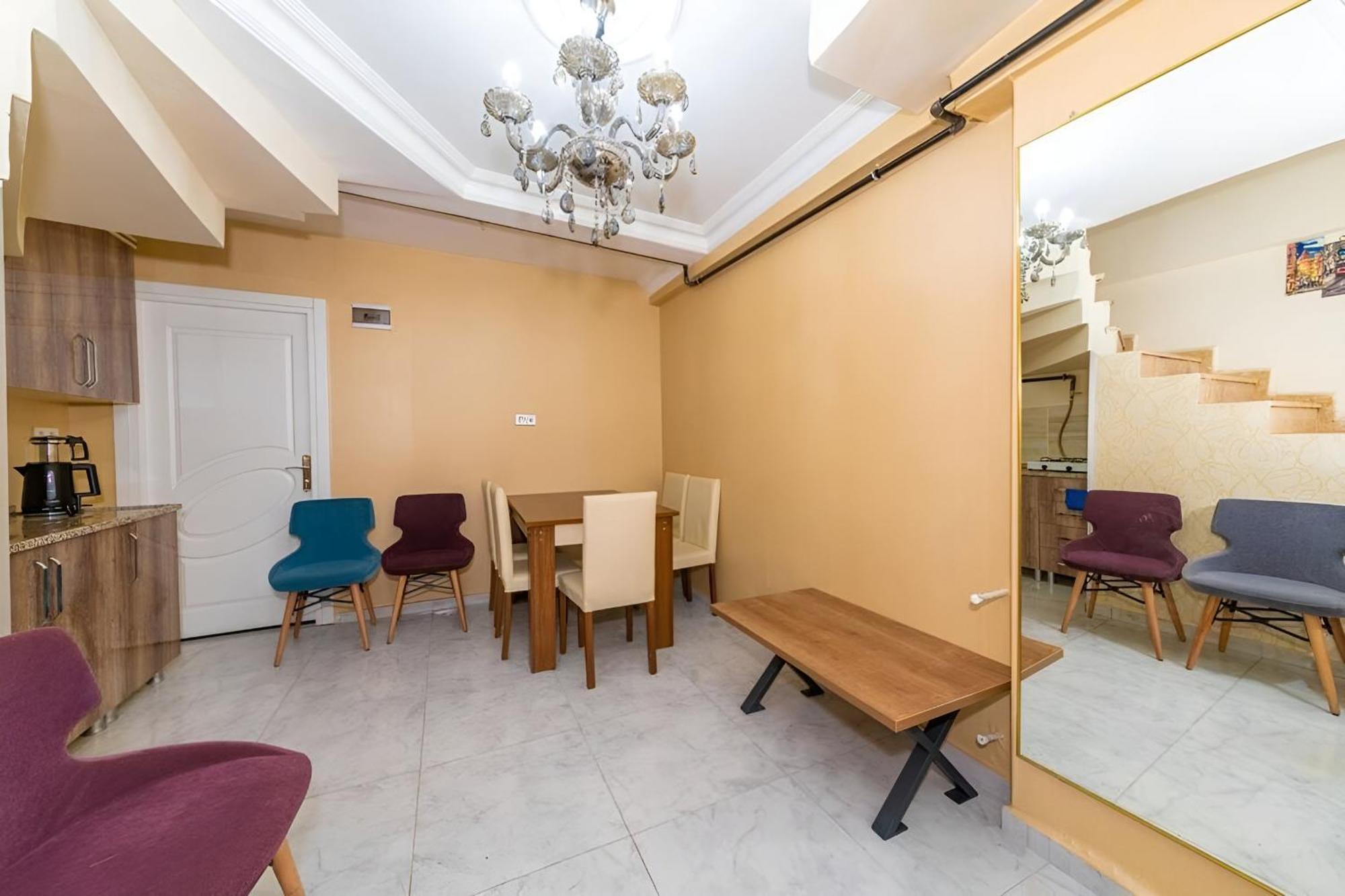 Grand Romanos Hotel Istanbul Exterior photo